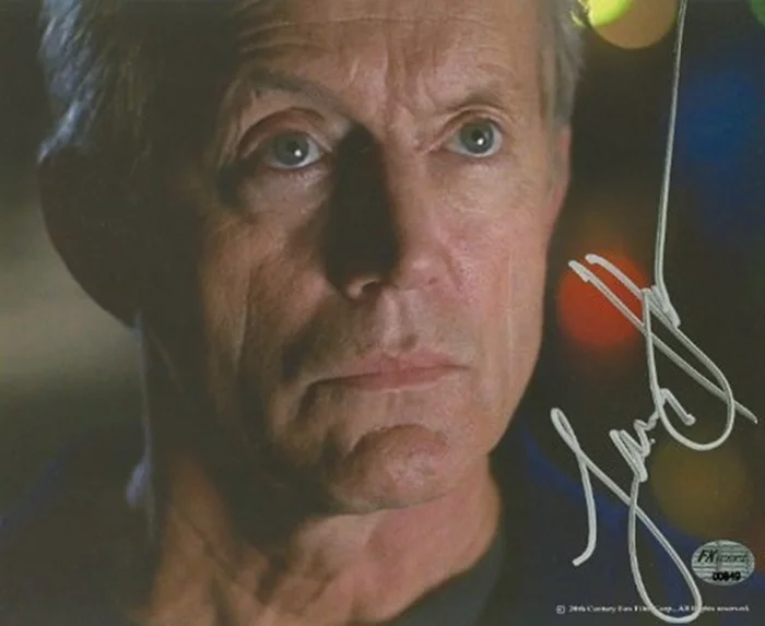 Lance Henriksen autograph