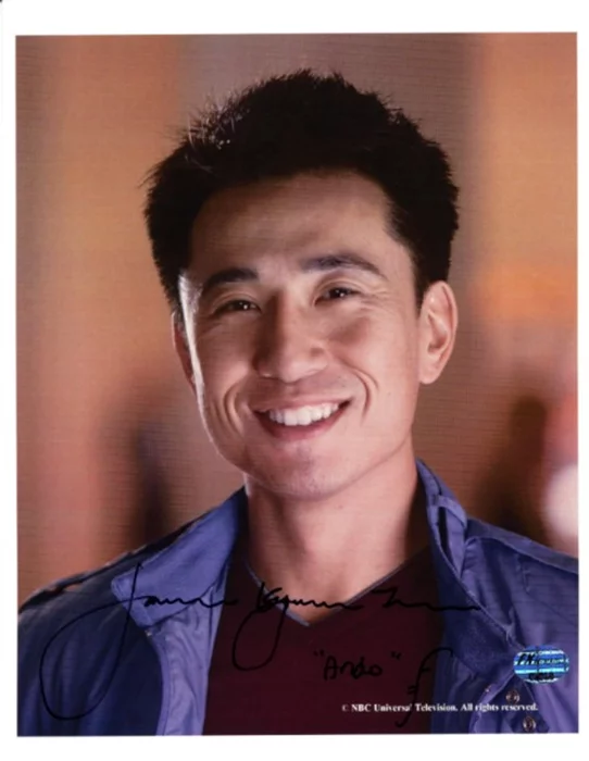 James Kyson Lee autograph