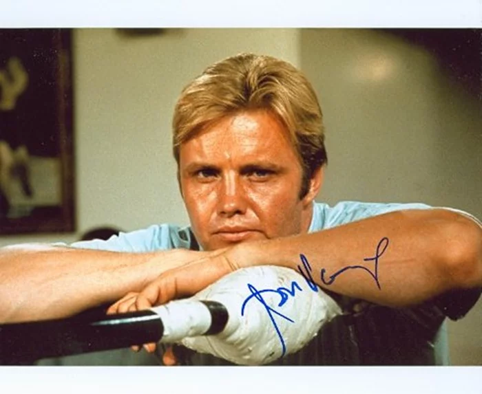Jon Voight autograph