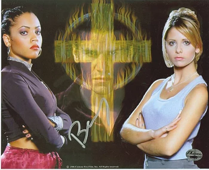 Bianca Lawson autograph