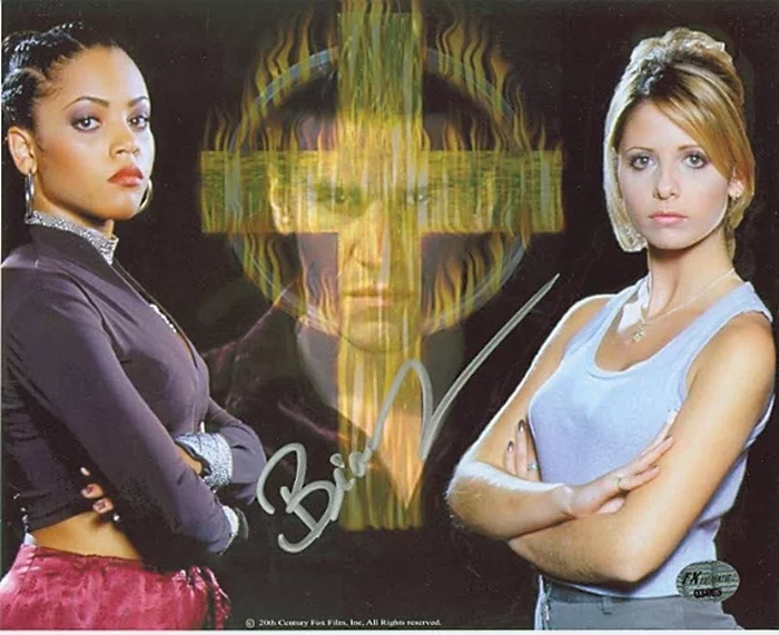 Bianca Lawson autograph