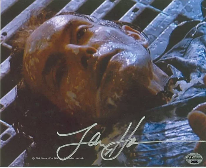 Lance Henriksen autograph