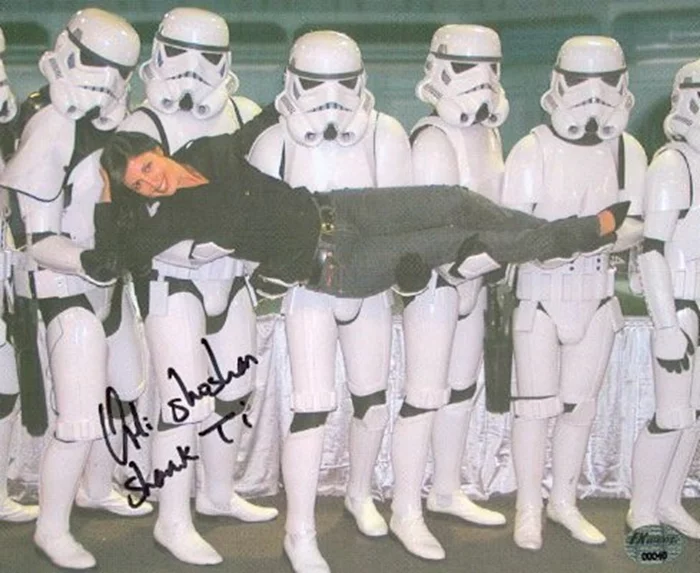 Orli Shoshan autograph