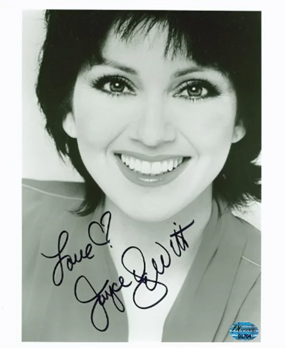 Joyce DeWitt autograph