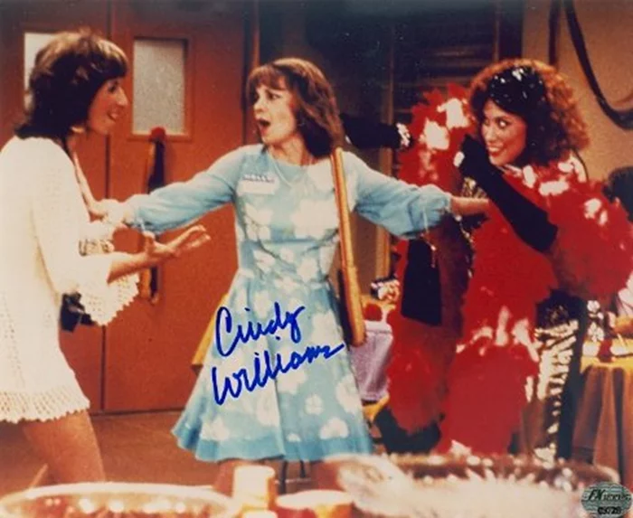 Cindy Williams autograph