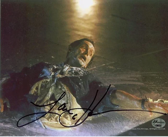 Lance Henriksen autograph