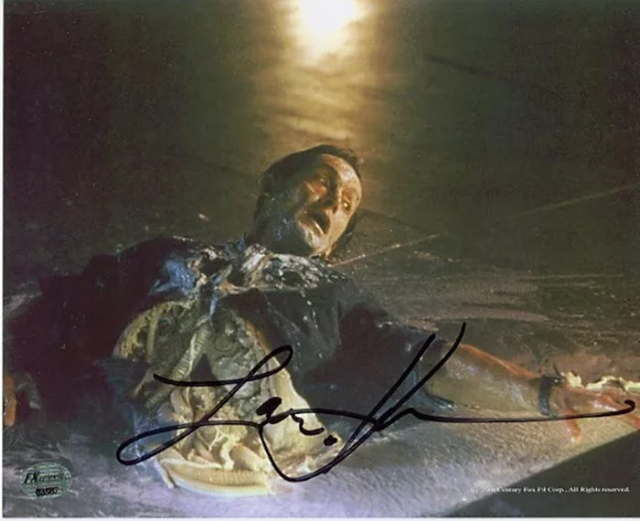 Lance Henriksen autograph