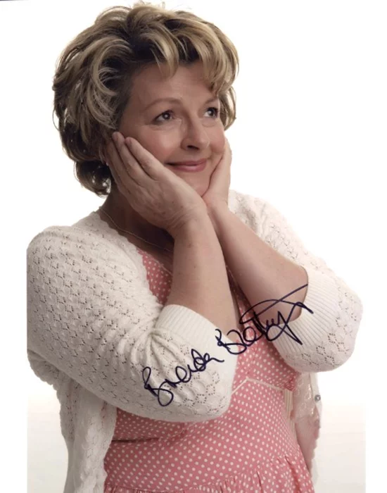 Brenda Blethyn autograph