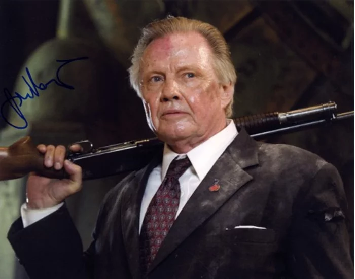 Jon Voight autograph