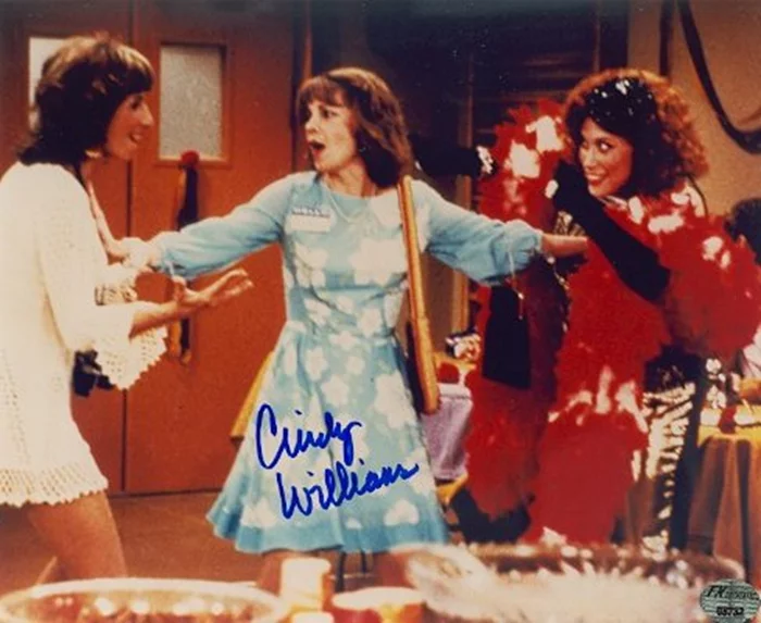 Cindy Williams autograph