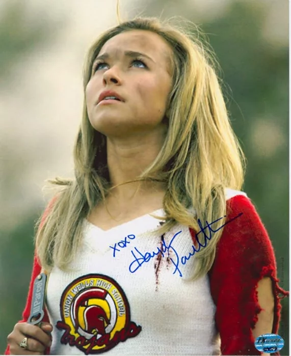 Hayden Panettiere autograph