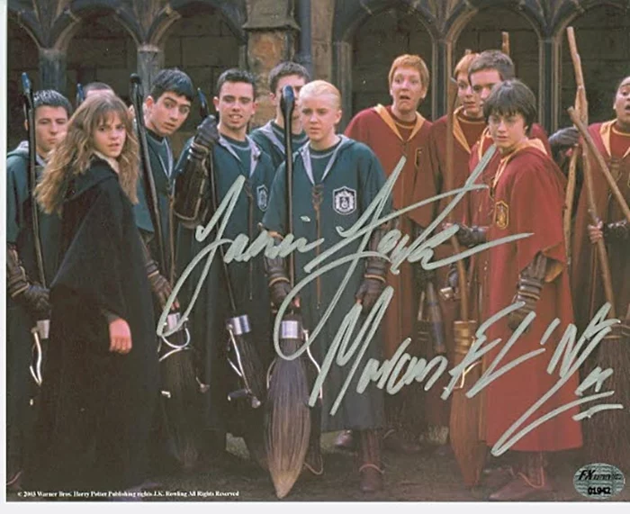 Jamie Yeates autograph