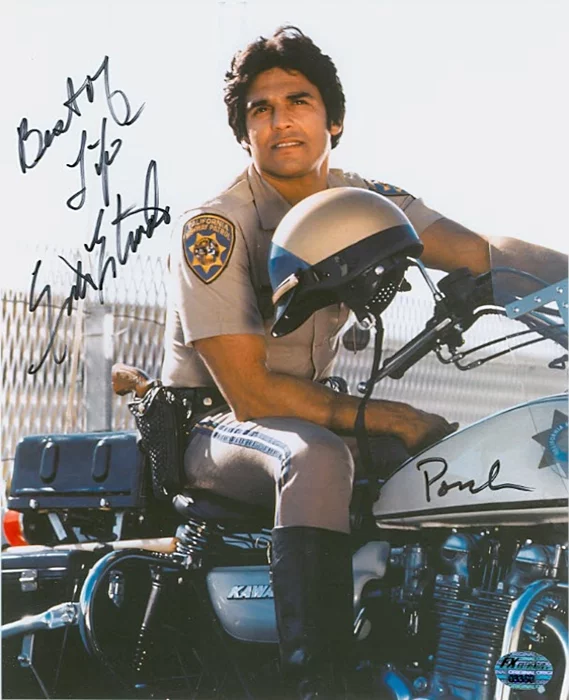 Erik Estrada autograph