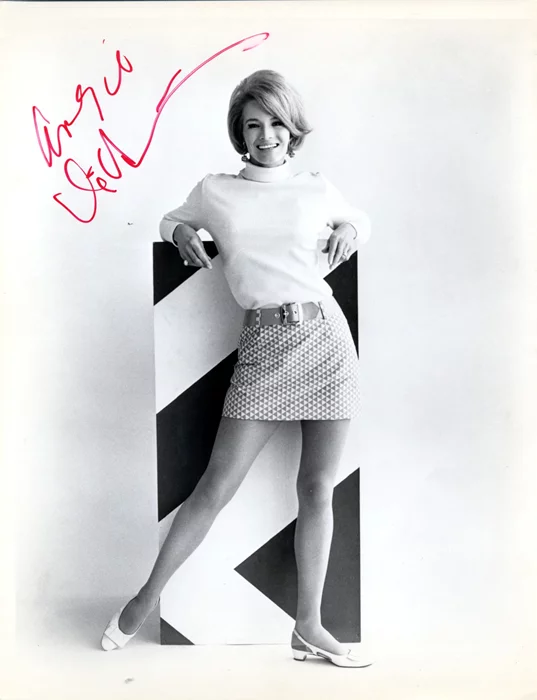 Angie Dickinson autograph