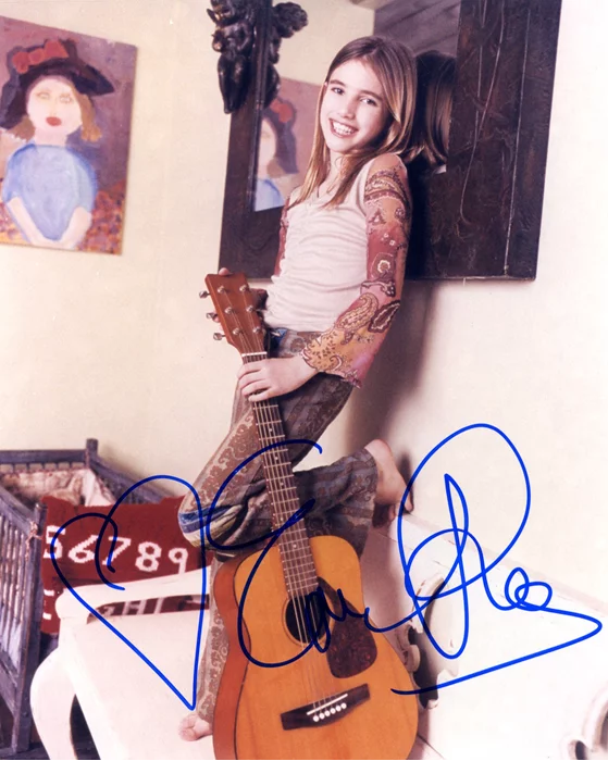 Emma Roberts autograph