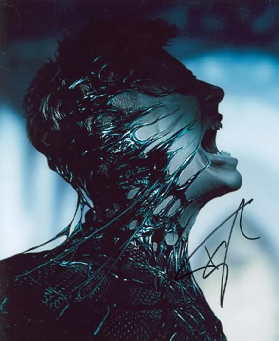 Topher Grace autograph
