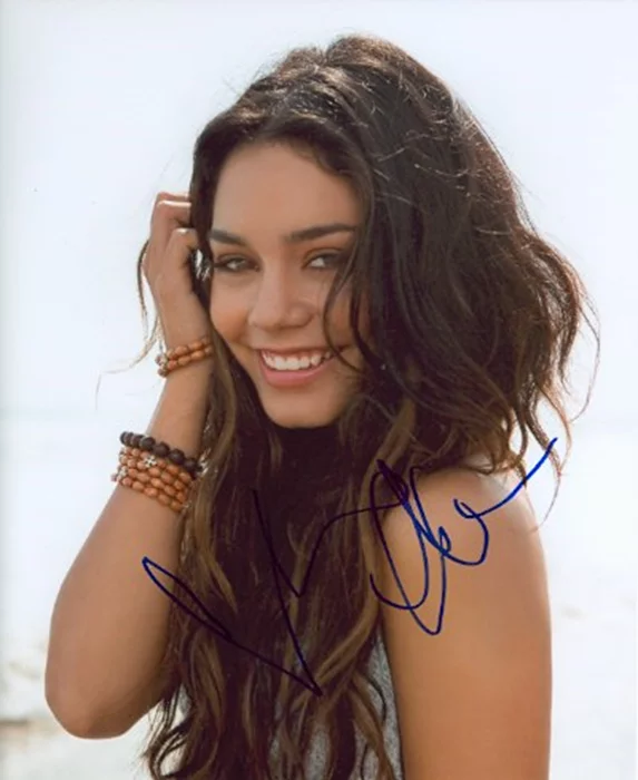 Vanessa Hudgens autograph