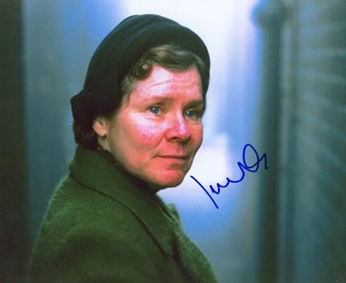 Imelda Staunton autograph