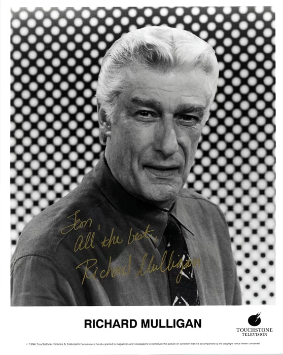 Richard Mulligan autograph