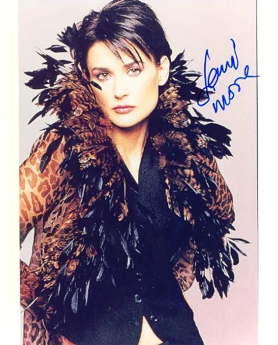 Demi Moore autograph