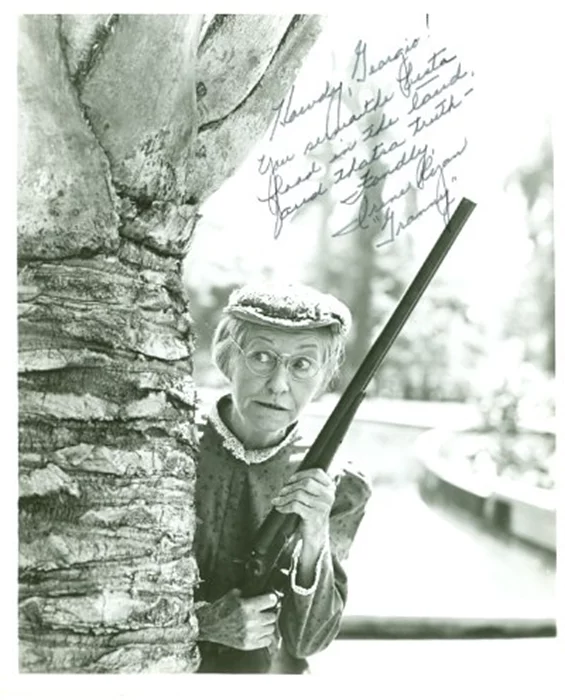 Irene Ryan autograph
