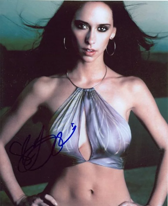 Jennifer Love Hewitt autograph