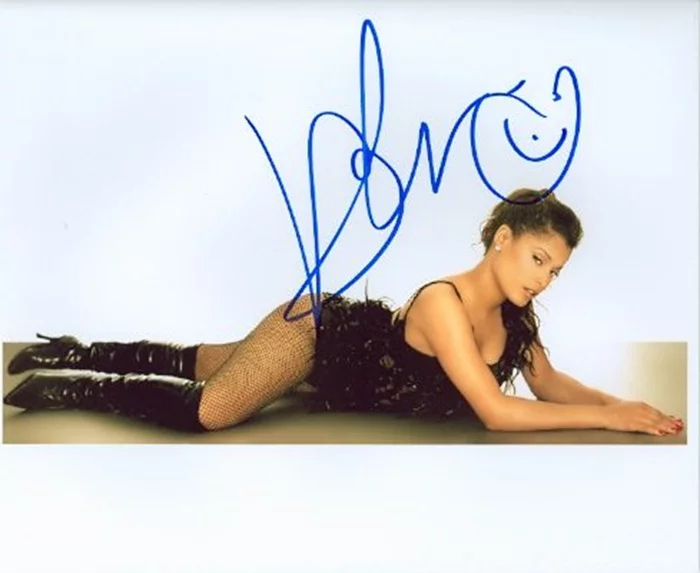 Blu Cantrell autograph