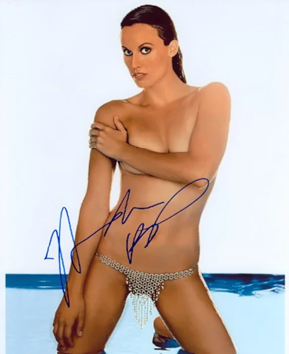 Amanda Beard autograph