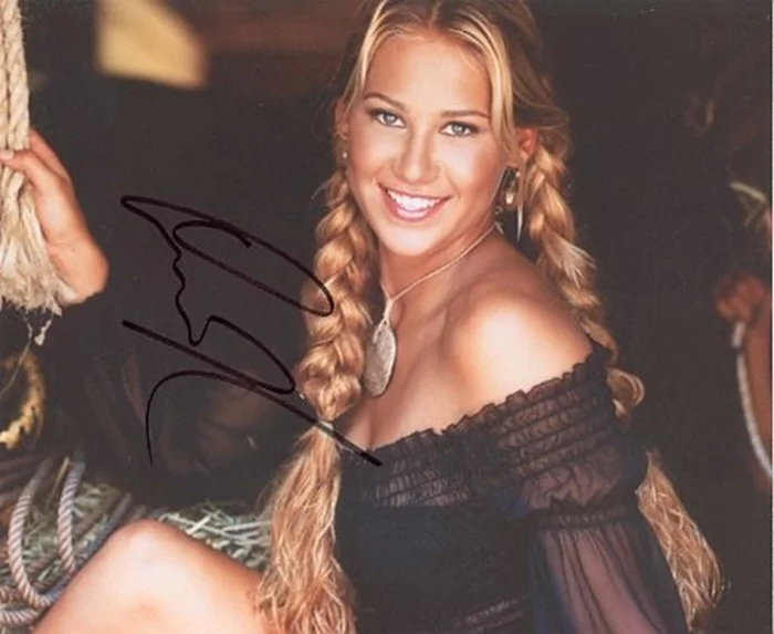 Anna Kournikova autograph