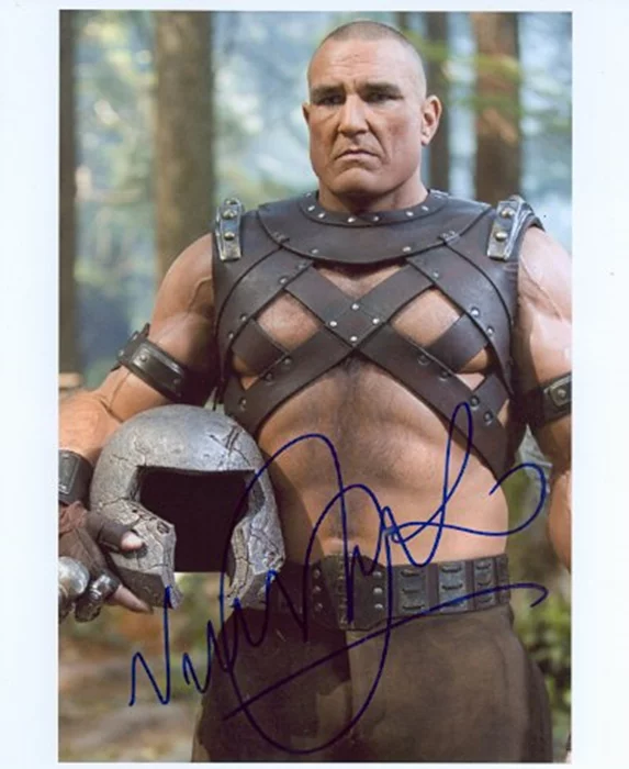 Vinnie Jones autograph