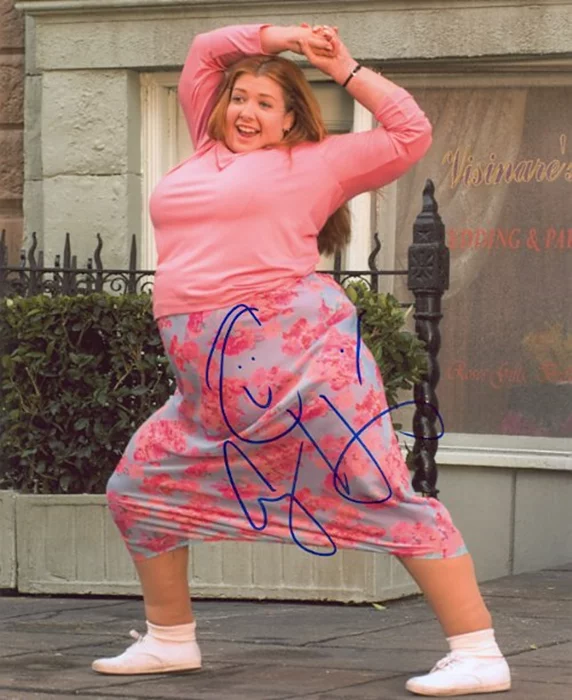 Alyson Hannigan autograph