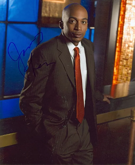 James Lesure autograph