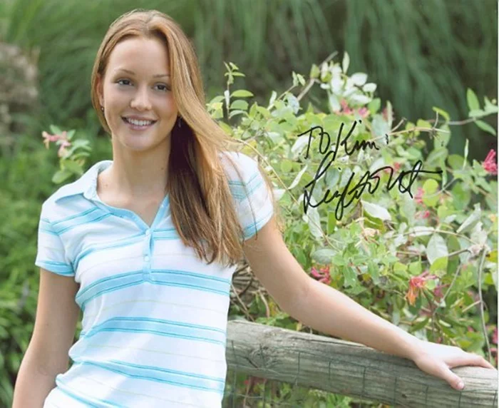 Leighton Meester autograph