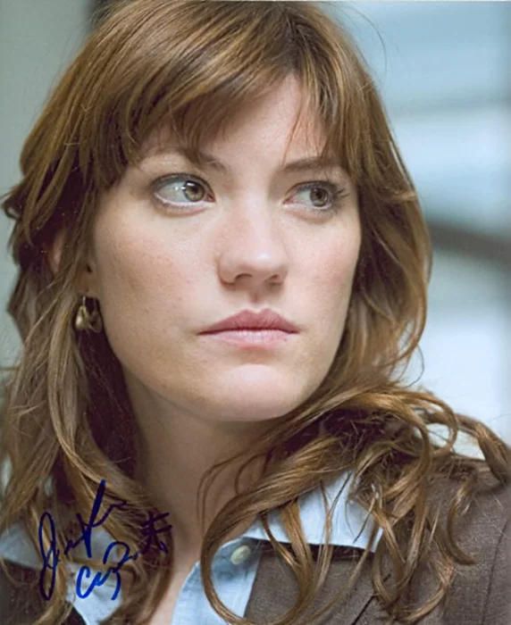 Jennifer Carpenter autograph