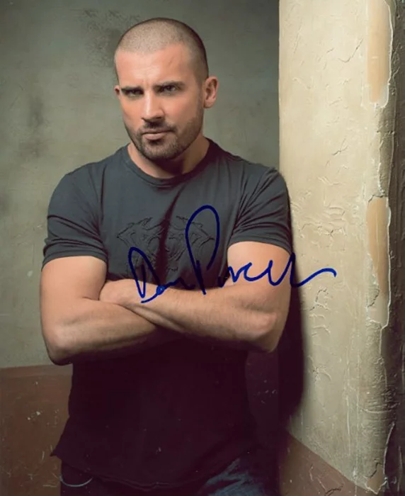Dominic Purcell autograph