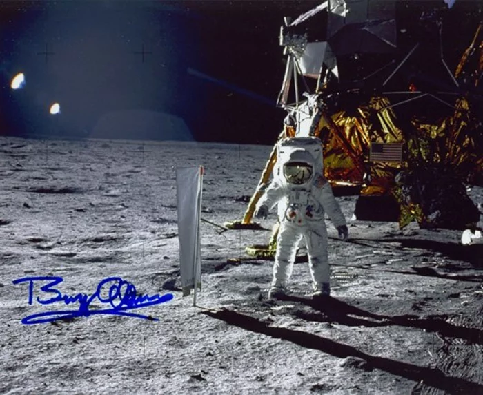 Buzz Aldrin autograph