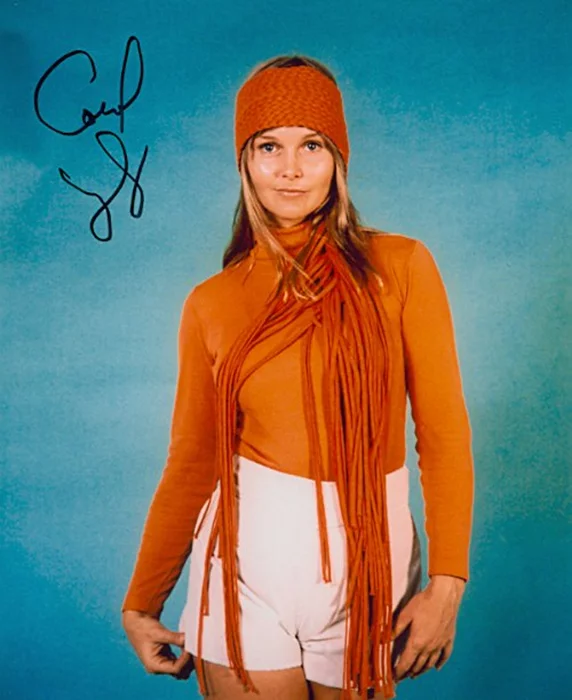 Carol Lynley autograph