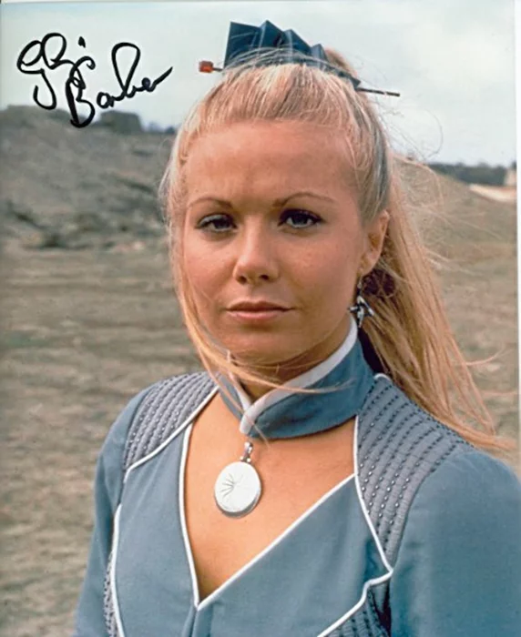 Glynis Barber autograph