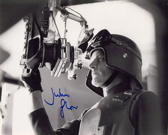 Julian Glover autograph