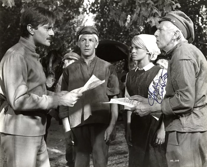 Julie Christie autograph
