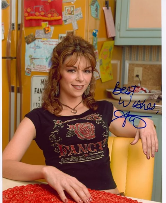 Amy Pietz autograph