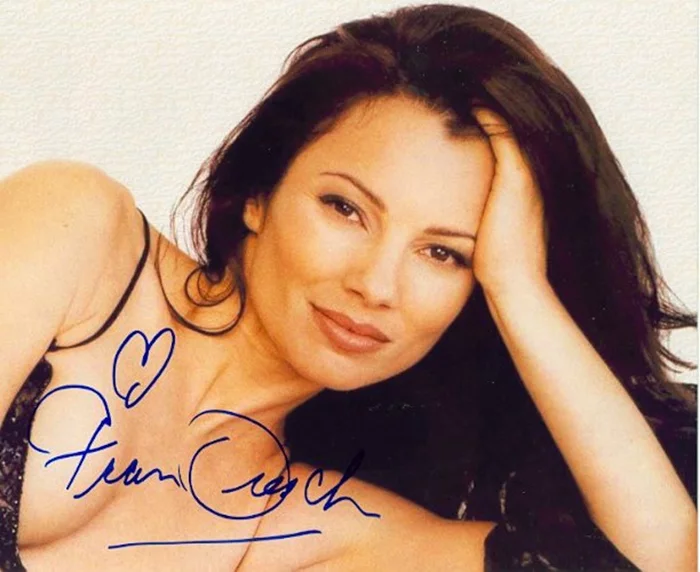 Fran Drescher autograph