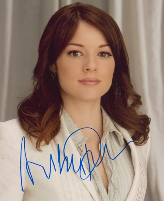 Aubrey Dollar autograph