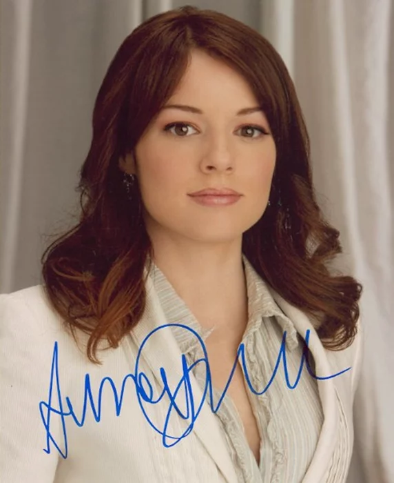 Aubrey Dollar autograph