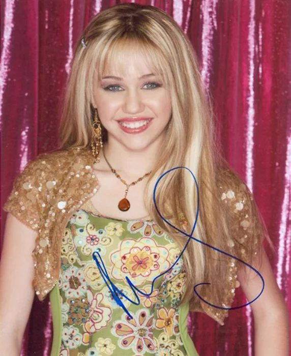 Miley Cyrus autograph