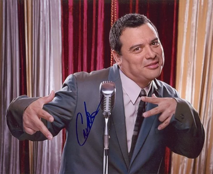 Carlos Mencia autograph