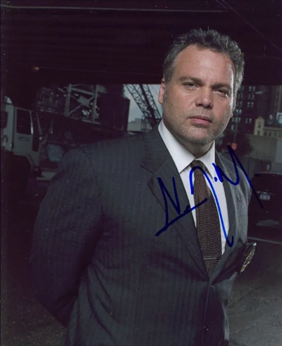 Vincent D'Onofrio autograph