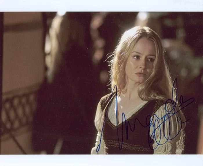 Miranda Otto autograph