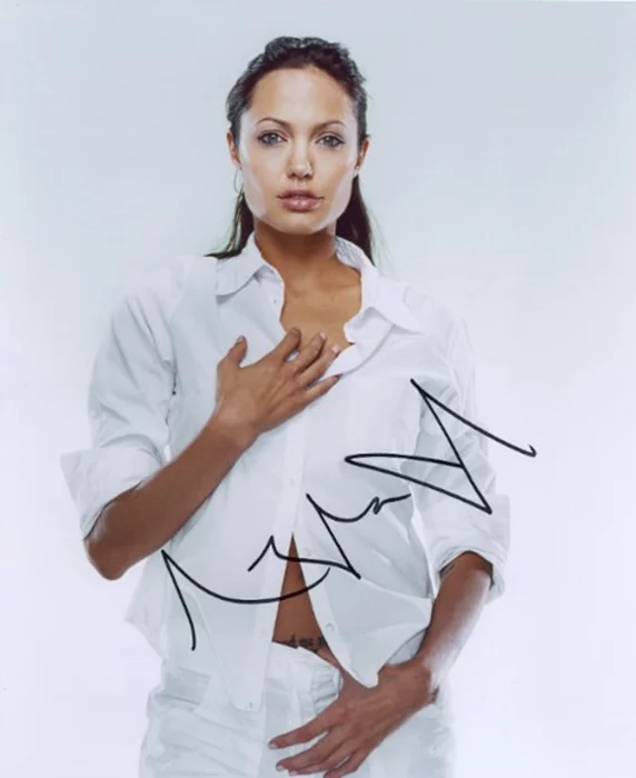 Angelina Jolie autograph