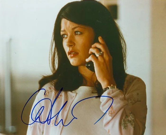 Catherine Zeta Jones autograph